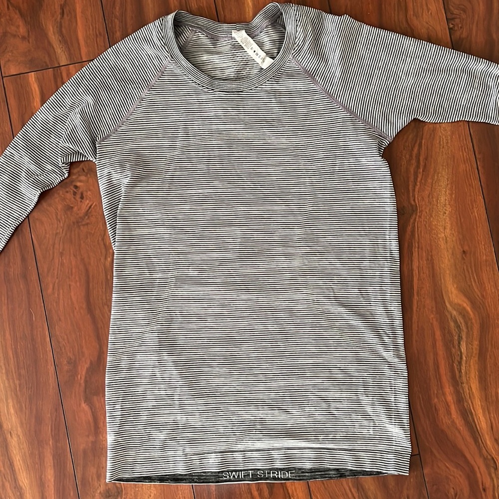 Lululemon Swiftly Long Sleeve